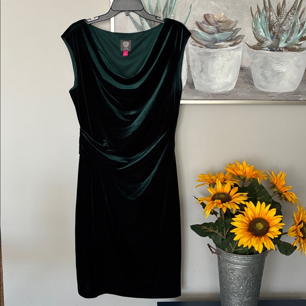 Vince Camuto Dress Green Velvet Sleeveless SZ 14 Like New